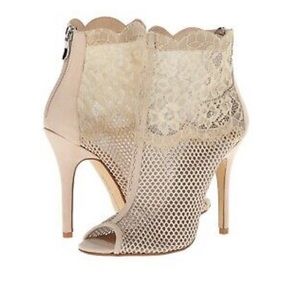 Chinese Laundry Nude Lace heels